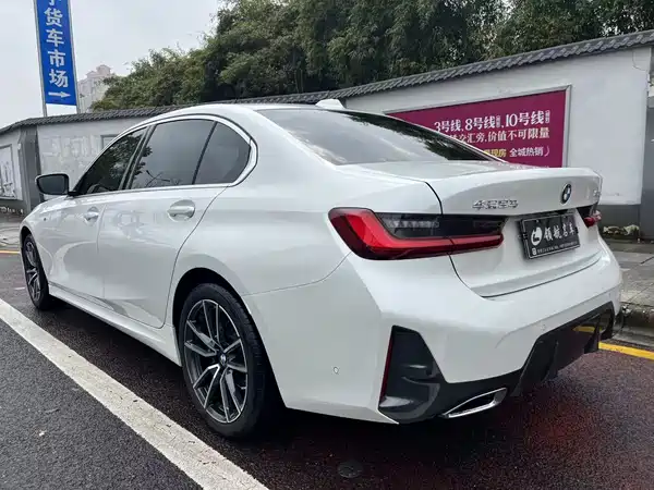 BMW 3 Series 2024