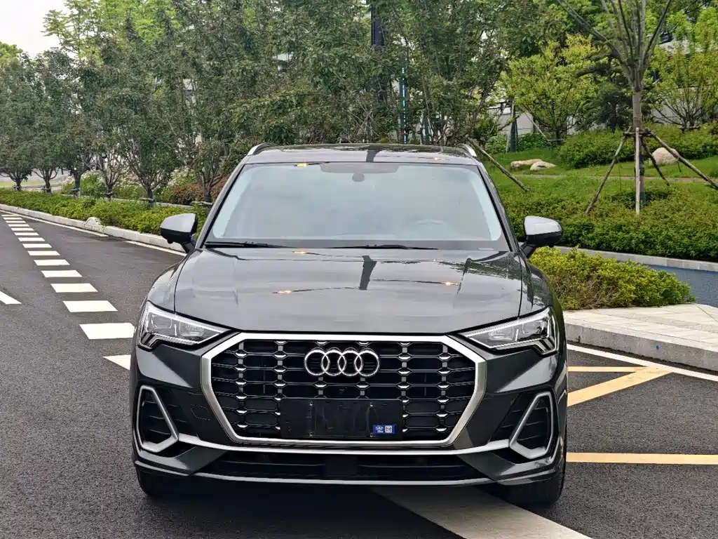 Audi Q3 2023 — фото 2