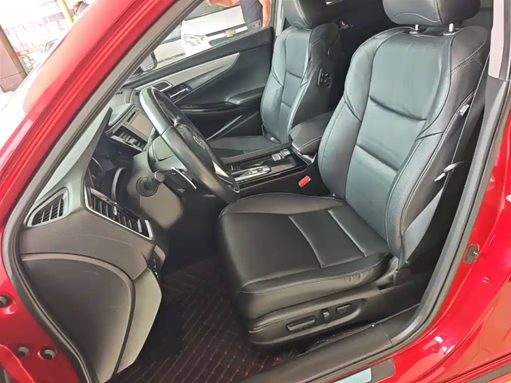 Honda Spirior 2015 — фото 15