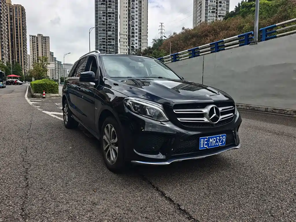 Mercedes-Benz GLE 2018