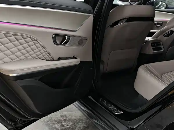 BYD Han 2024