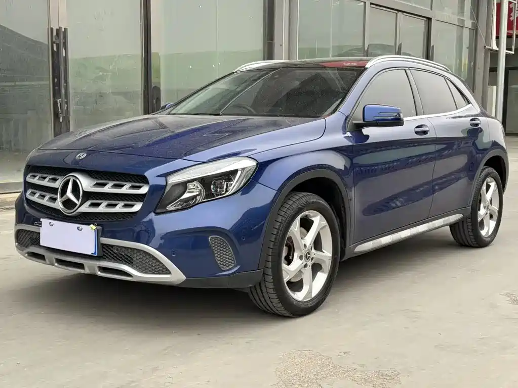 Mercedes-Benz GLA 2018 — фото 1