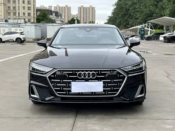 Audi A7L 2024