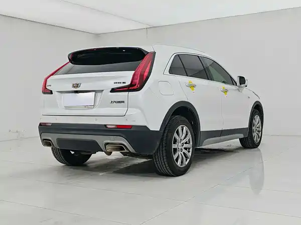 Cadillac XT4 2021