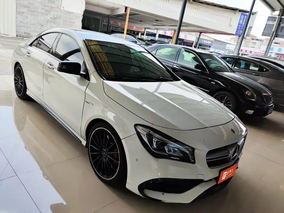 Mercedes-Benz CLA AMG 2018 — фото 5
