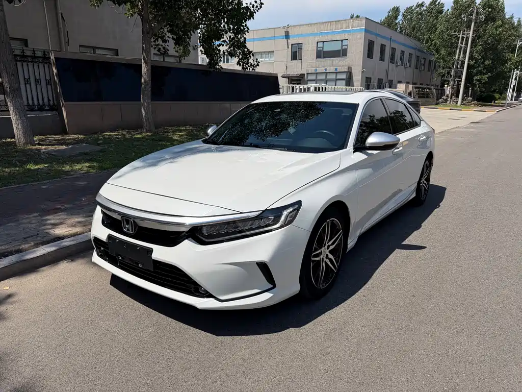 Honda Inspire 2023 — фото 1