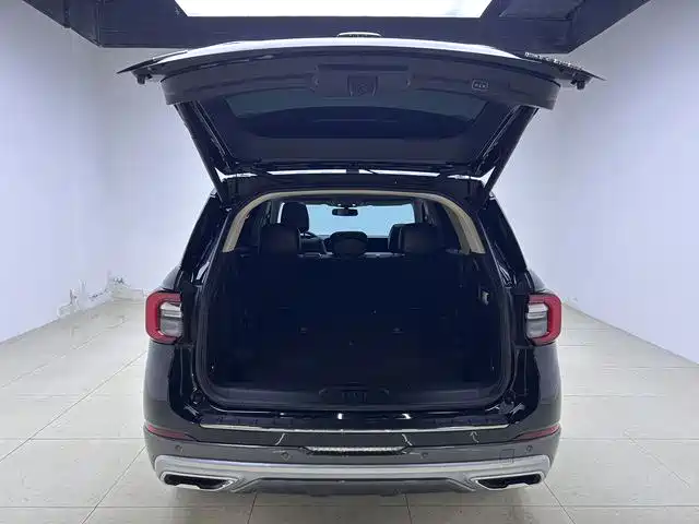 Ford Explorer 2023 — фото 15