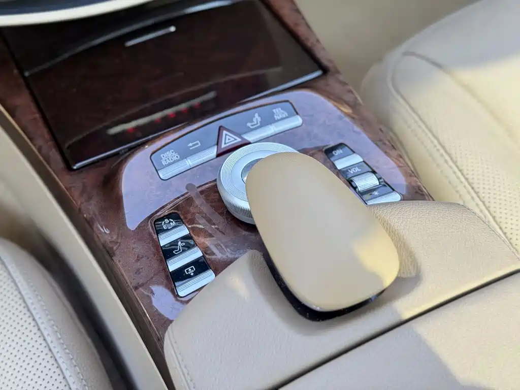 Mercedes-Benz S-Class 2012 — фото 7