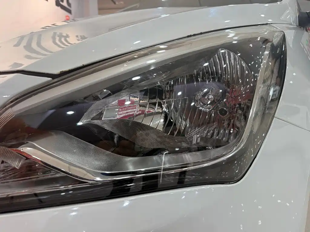 Hyundai Verna 2016 — фото 13