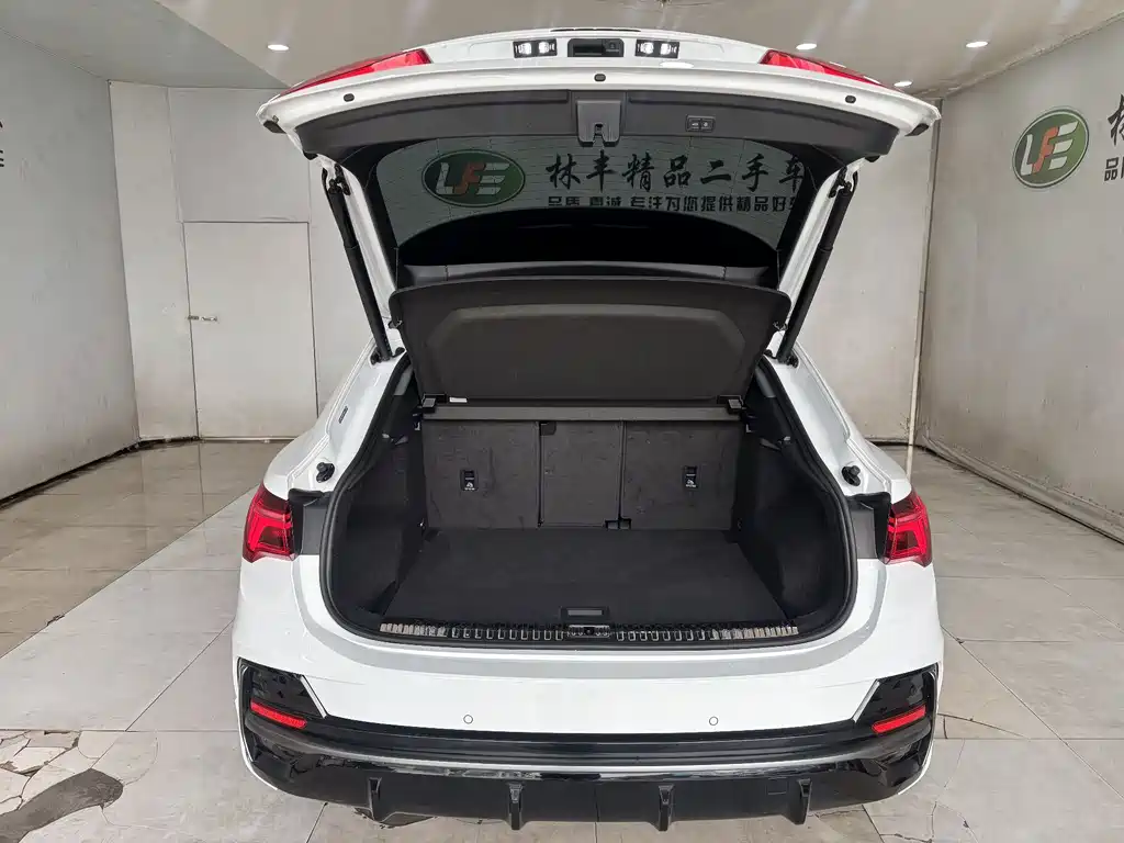 Audi Q3 Sportback 2025 — фото 29