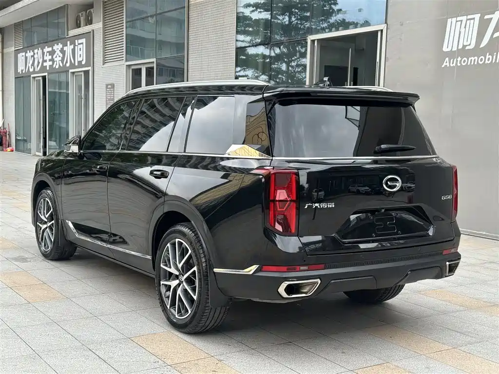 GAC Motor Trumpchi GS8 2022 — фото 13