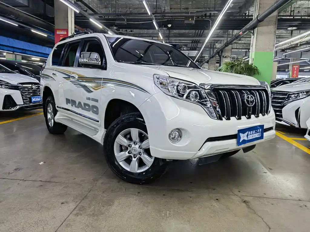 Toyota Prado 2014 — фото 3