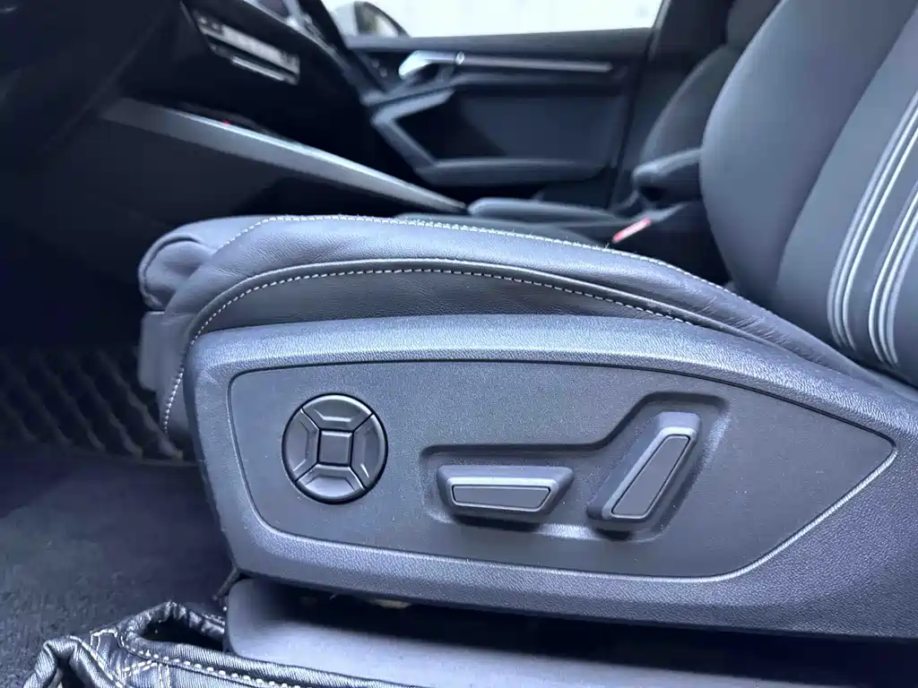 Audi A3 2022 — фото 16