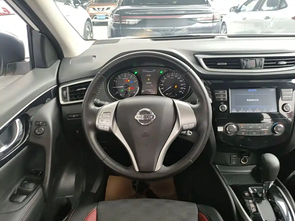 Nissan Qashqai 2018 — фото 11