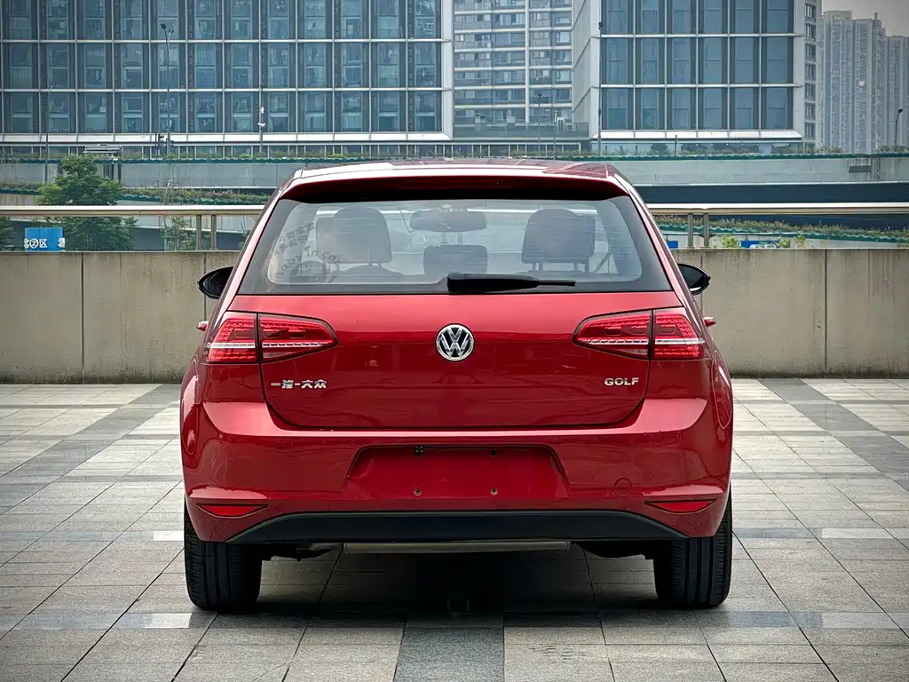 Volkswagen Golf 2016