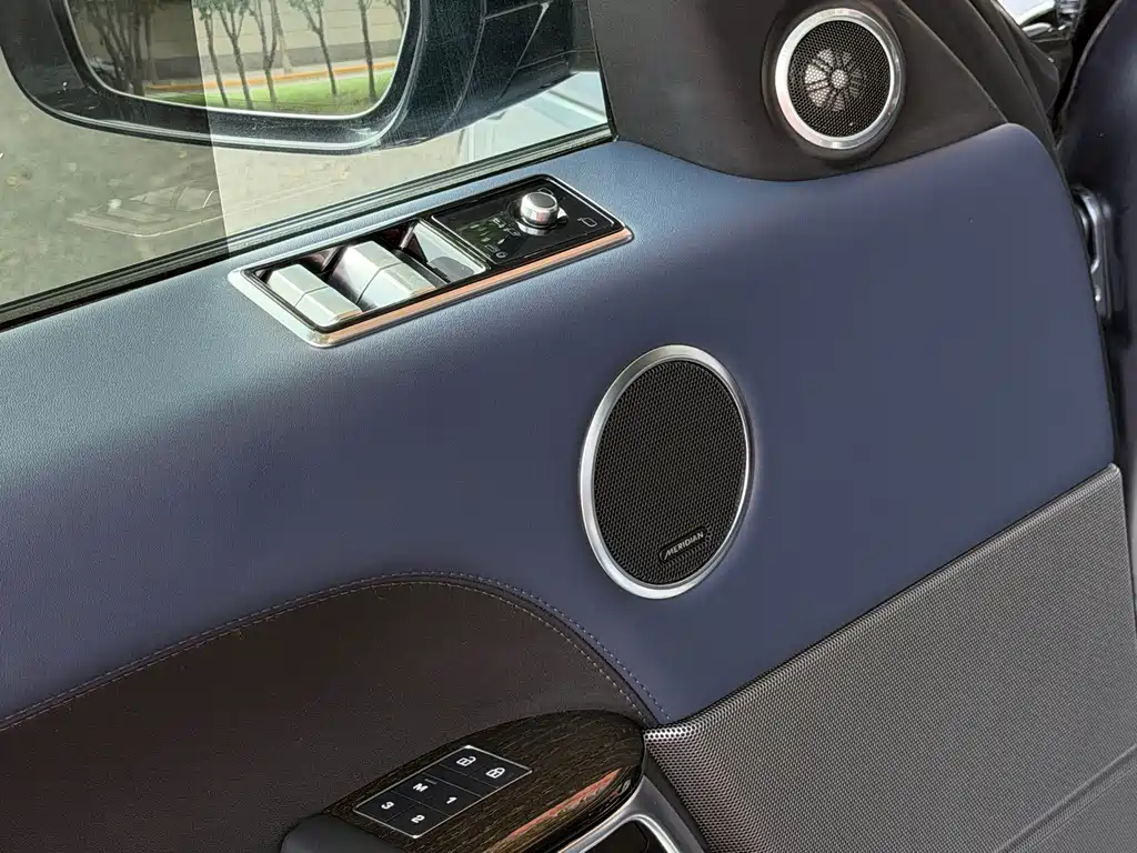 Land Rover Range Rover Sport 2020 — фото 16