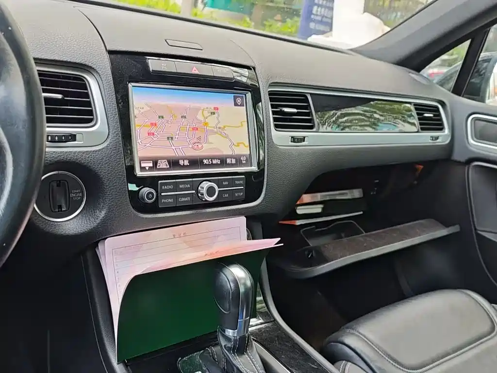Volkswagen Touareg 2014