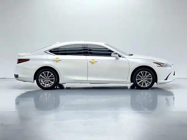 Lexus ES 2024 — фото 7