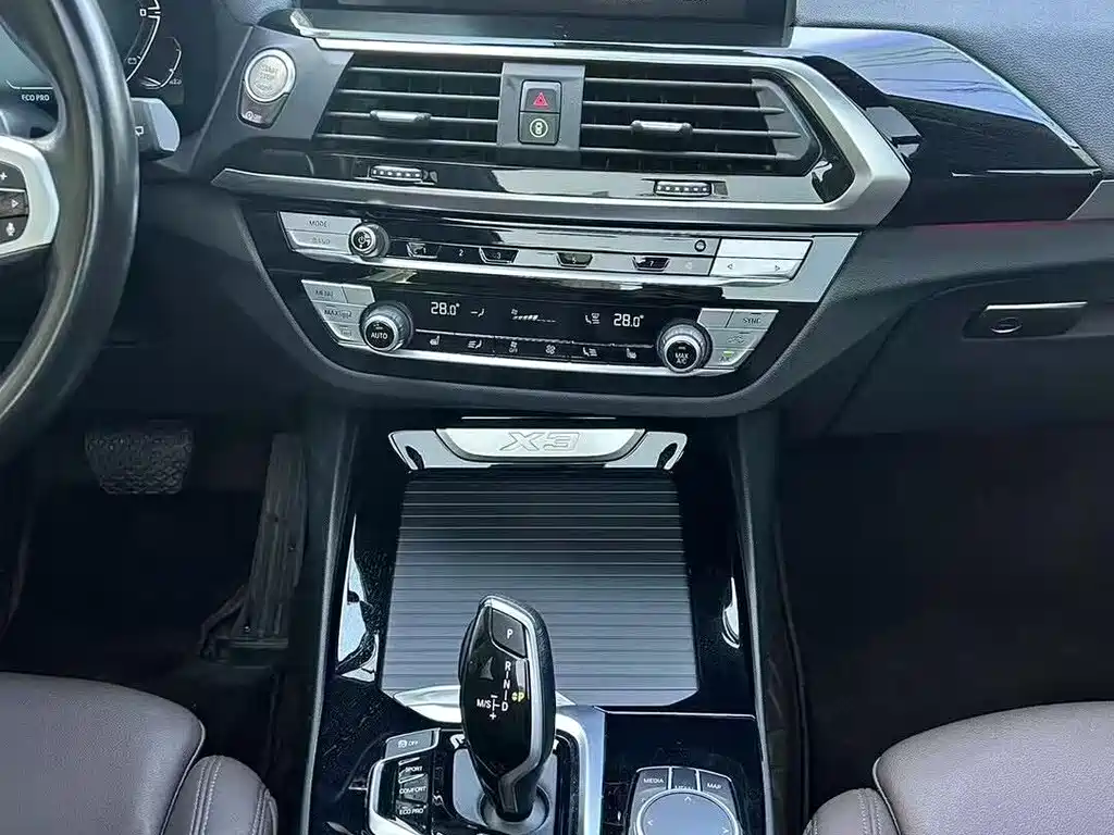 BMW X3 2021