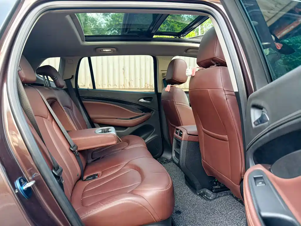 Buick Envision Plus 2019 — фото 4