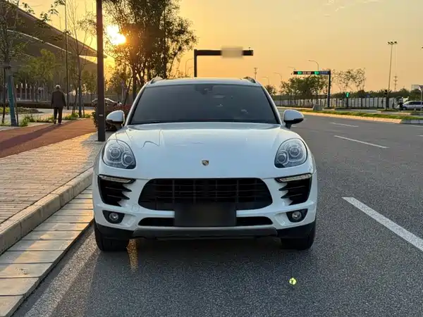 Porsche Macan 2017