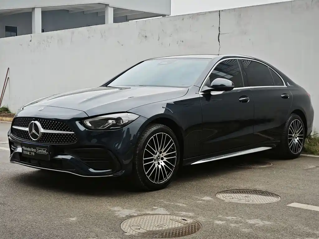 Mercedes-Benz C-Class 2024 — фото 1