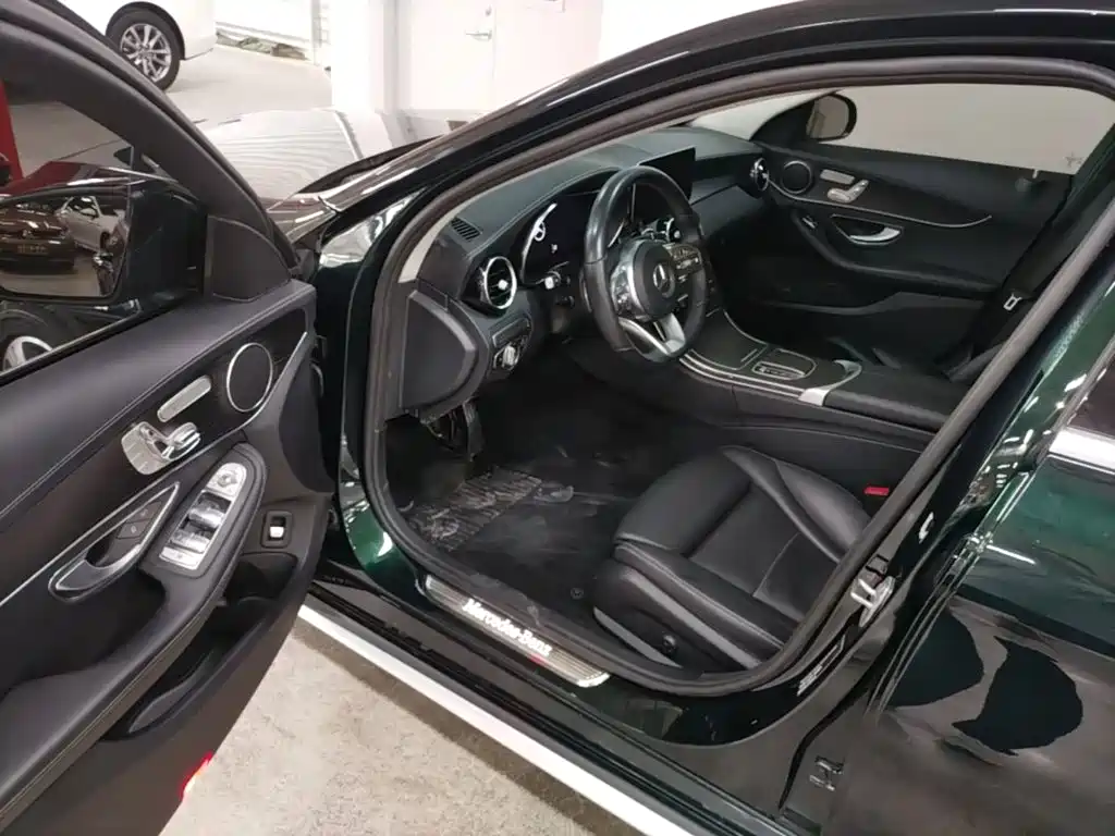 Mercedes-Benz C-Class 2021 — фото 16