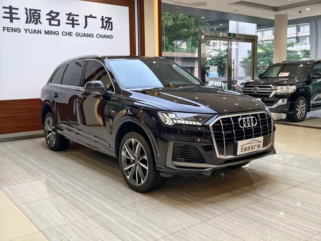 Audi Q7 2021