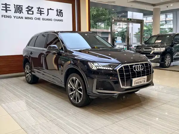 Audi Q7 2021