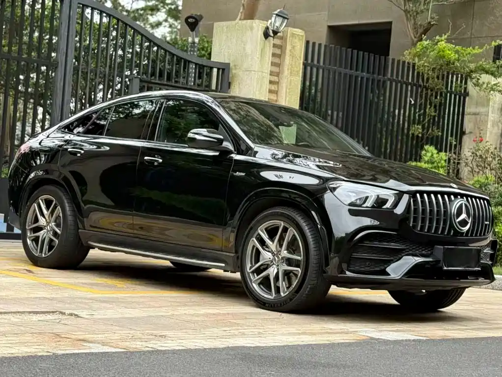 Mercedes-Benz GLE Coupe AMG 2023 — фото 2