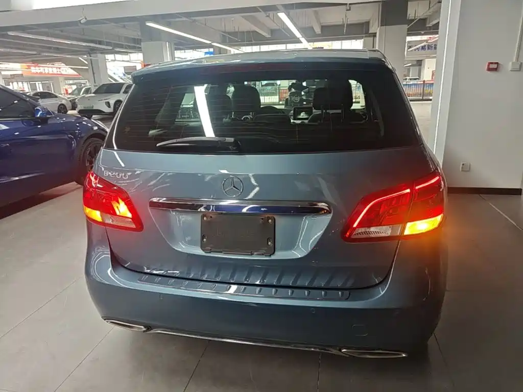 Mercedes-Benz B-Class 2016