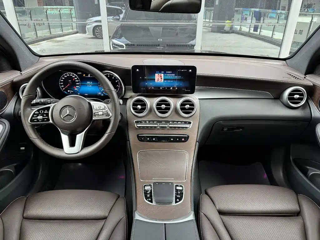 Mercedes-Benz GLC 2020