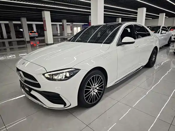 Mercedes-Benz C-Class 2022