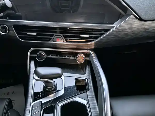 Geely Xingyue 2020