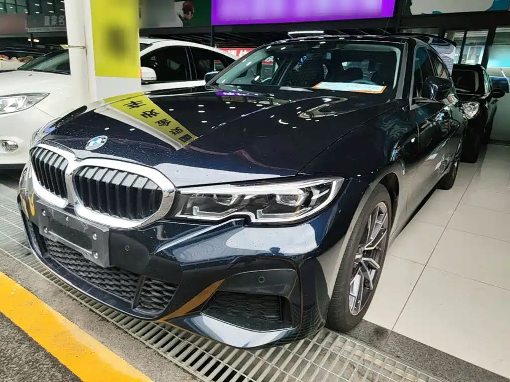 BMW 3 Series 2021