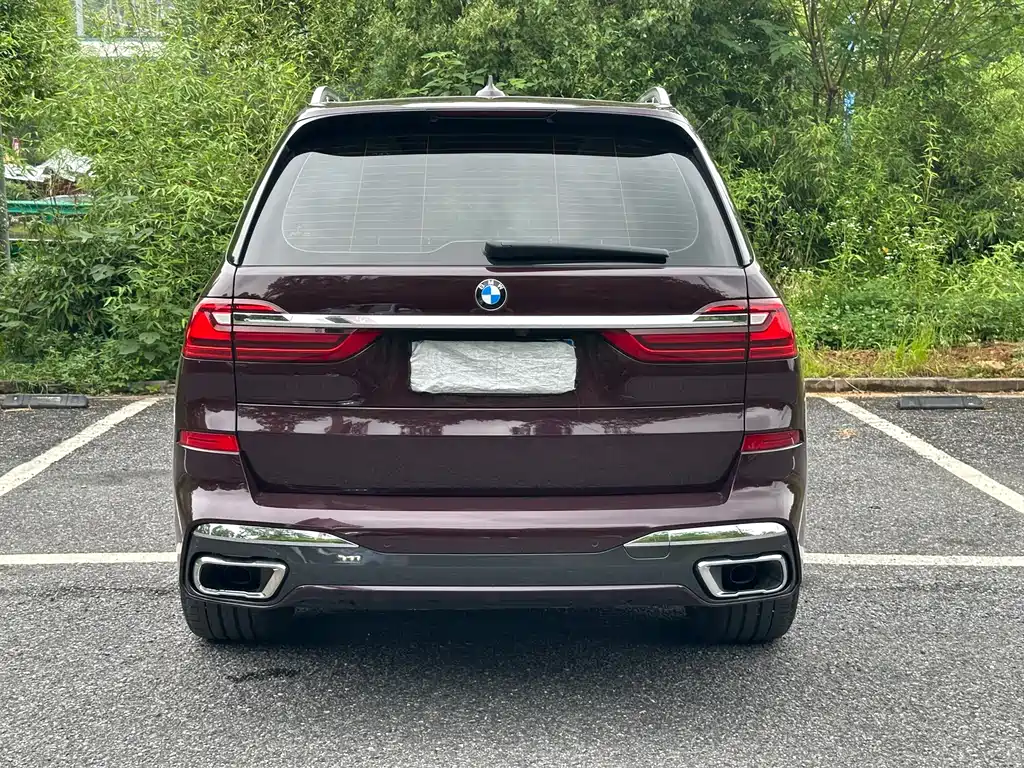 BMW X7 2021 — фото 25