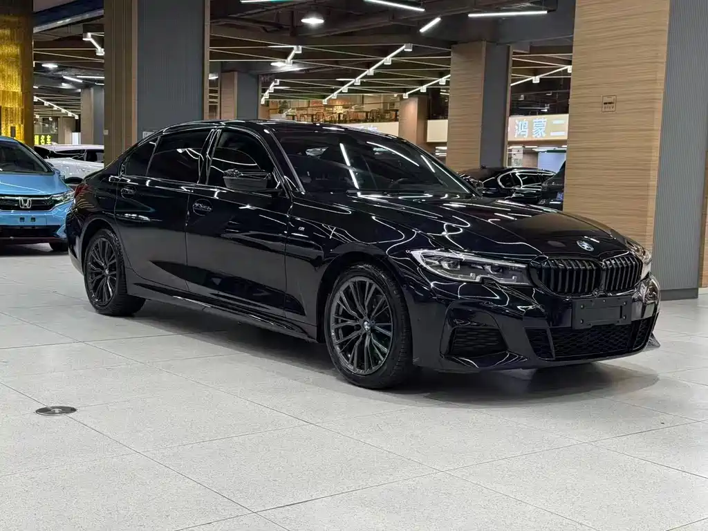 BMW 3 Series 2021
