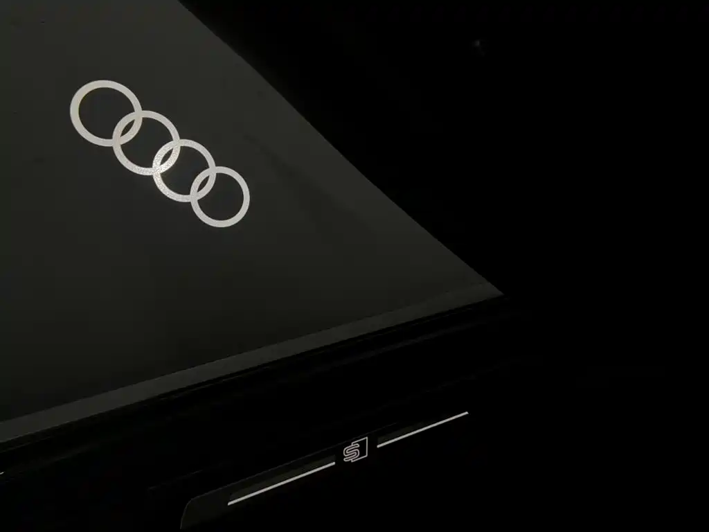 Audi A3 2023 — фото 21