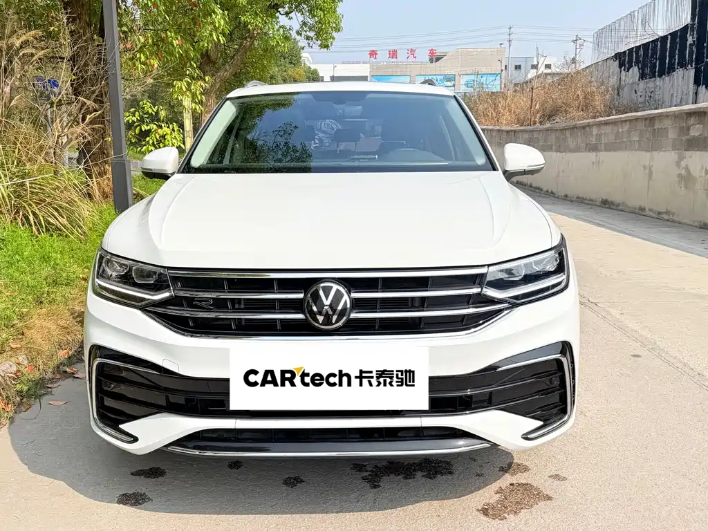 Volkswagen Tiguan L 2025 — фото 3