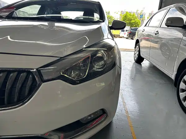 Kia K3 2016