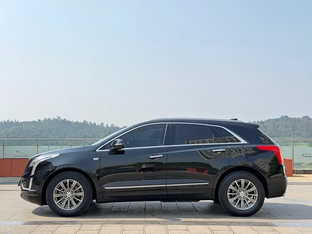 Cadillac XT5 2018 — фото 4