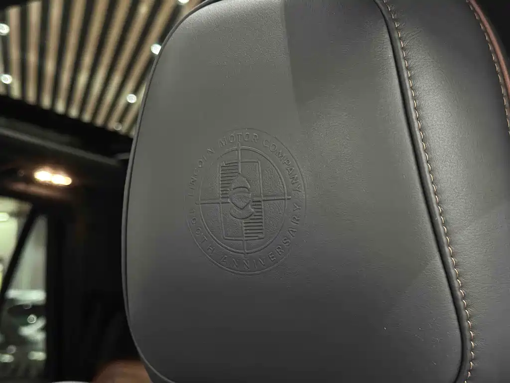 Lincoln Navigator 2023 — фото 14