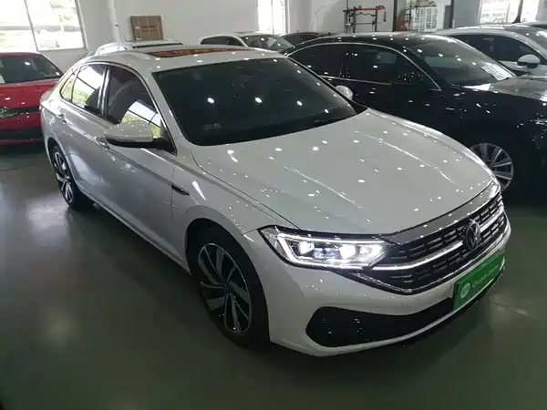 Volkswagen Sagitar 2023