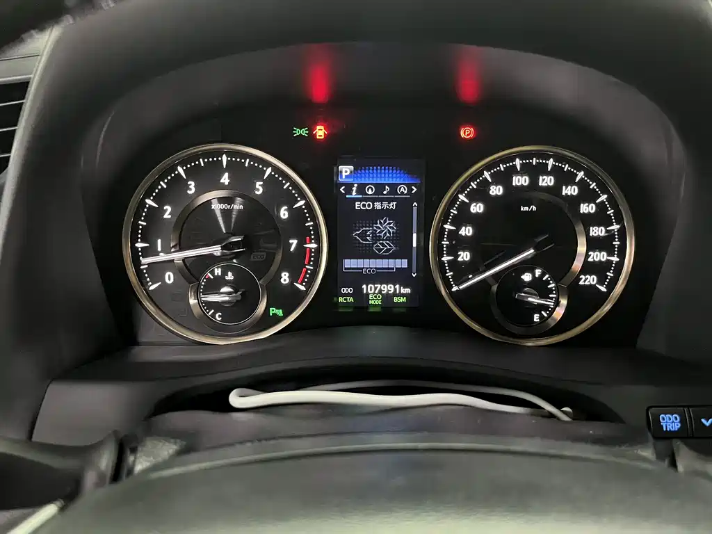 Toyota Alphard 2019 — фото 11