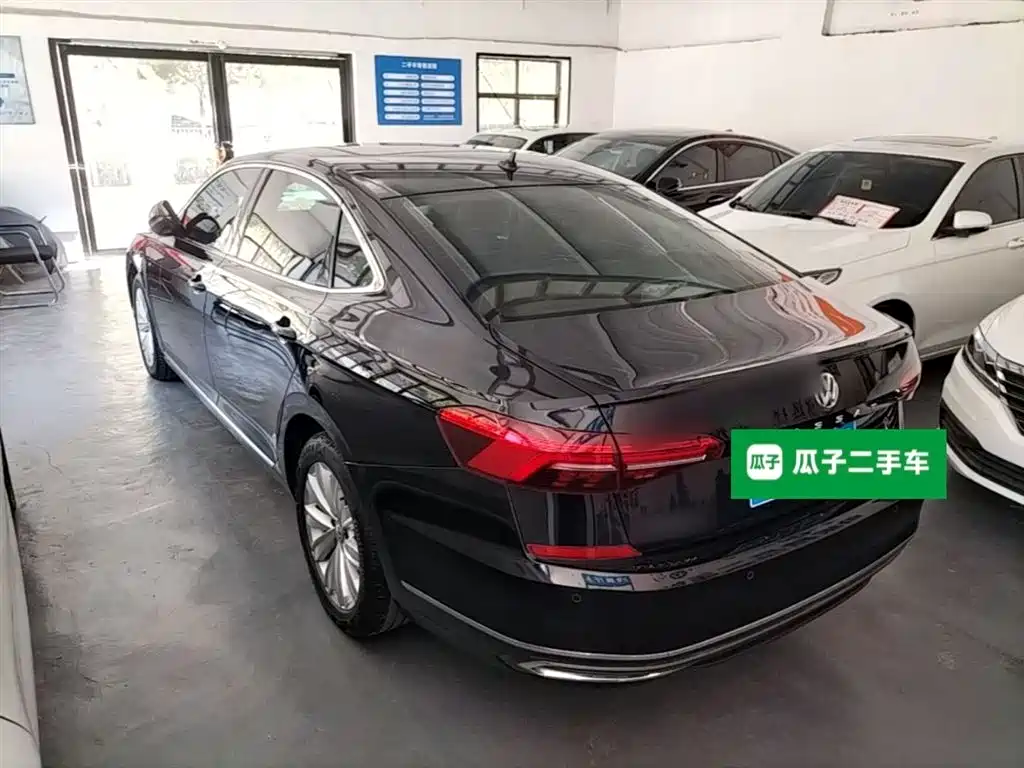 Volkswagen Passat 2020 — фото 20