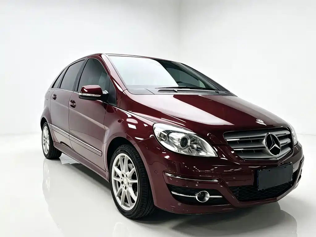 Mercedes-Benz B-Class 2010 — фото 3
