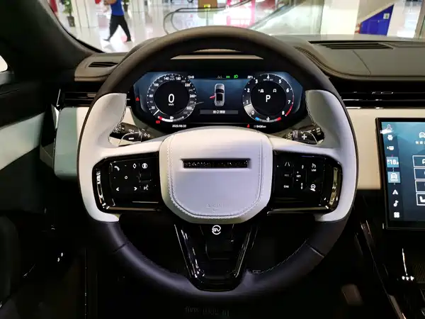 Land Rover Range Rover Sport 2024