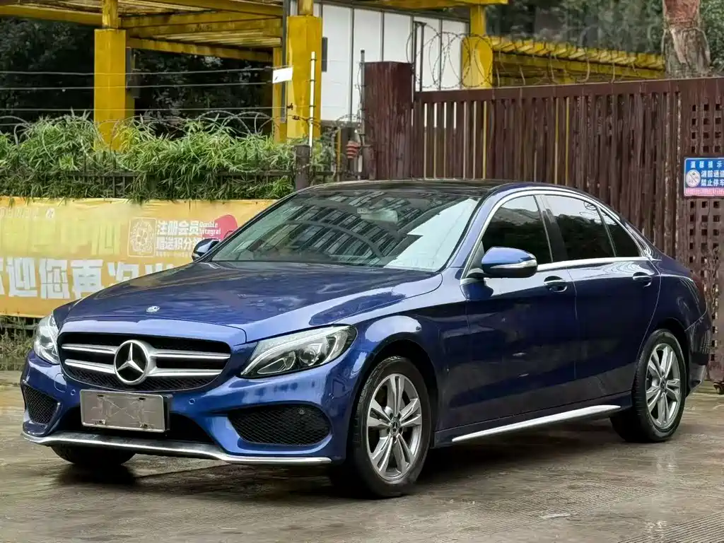 Mercedes-Benz C-Class 2018