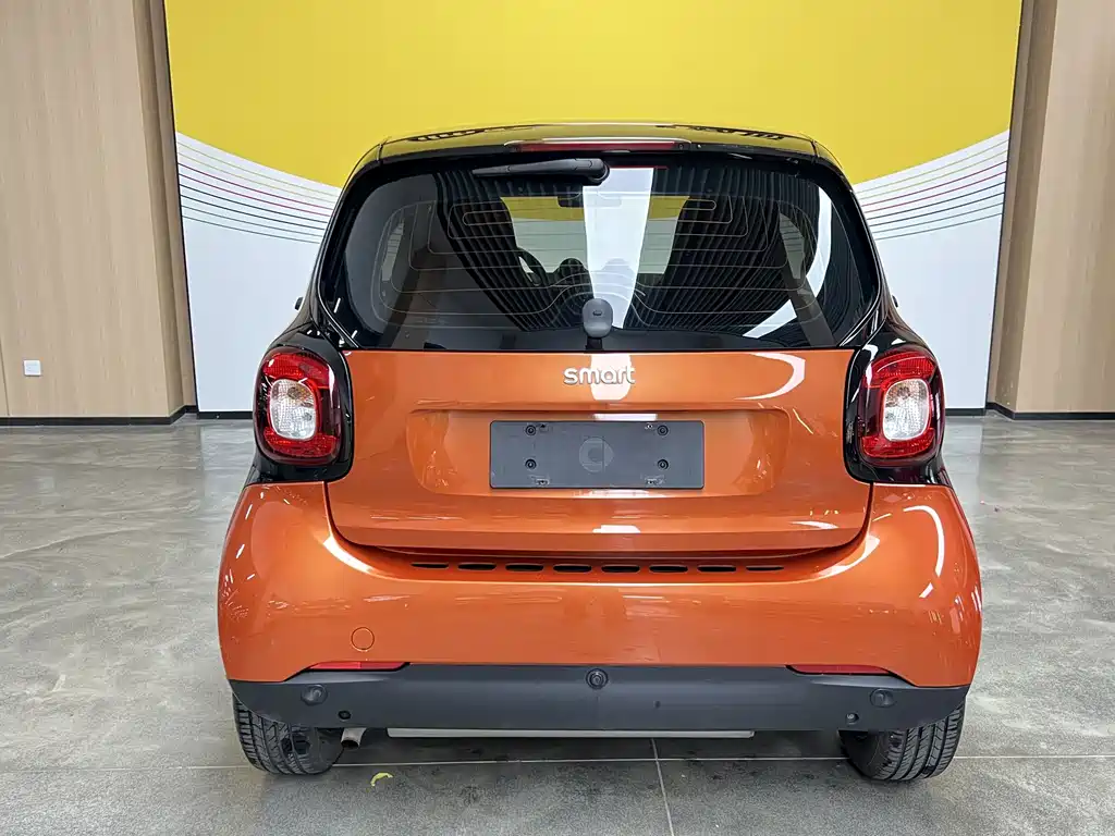 smart fortwo 2017 — фото 5