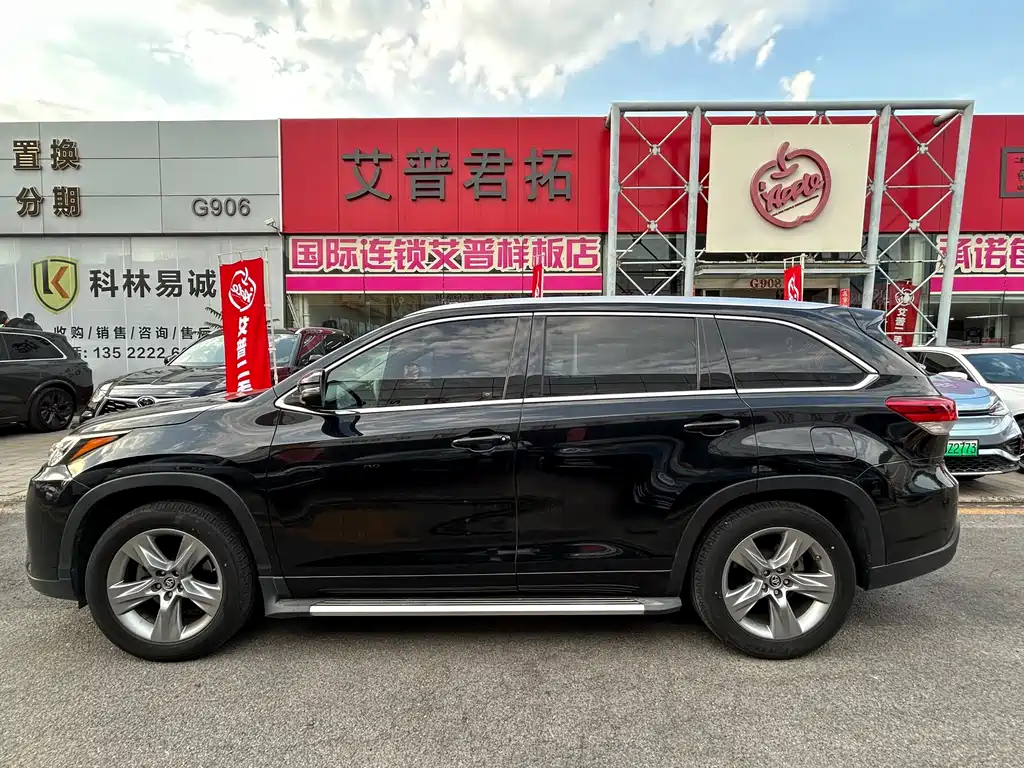 Toyota Highlander 2019